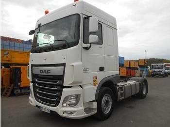 Tractor truck DAF XF105 460