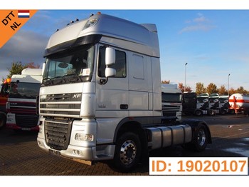 Tractor truck DAF XF105.460 Super Space Cab: picture 1
