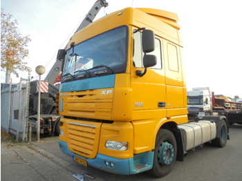 Tractor truck DAF XF 105-410: picture 1