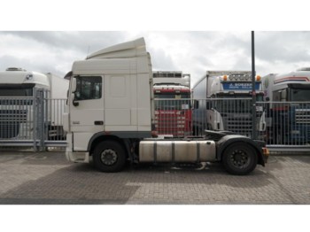 Tractor truck DAF XF 105.460 RETARDER SPACECAB EURO 5: picture 1