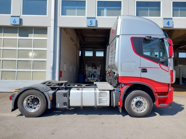 Tractor truck IVECO Stralis AS440S48T/P Euro6 Intarder Klima ZV: picture 15