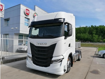 New Tractor truck IVECO Stralis IVECO S-WAY: picture 1