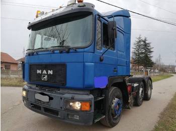 Tractor truck MAN 26.422 6X2 tractor unit - perfect: picture 1