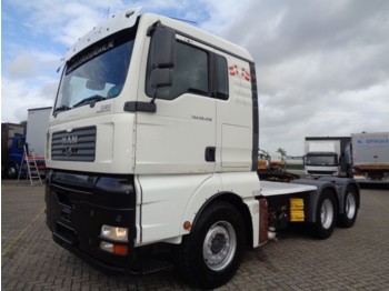 Tractor truck MAN TGA 26.430 + Manual + 6x4: picture 1