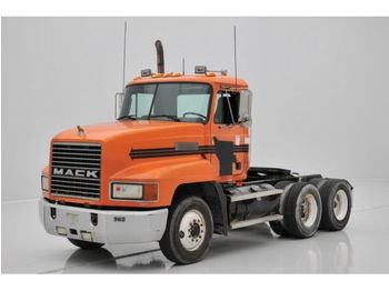 Mack CH 613 - 6X4 - On Camelback - Tractor truck