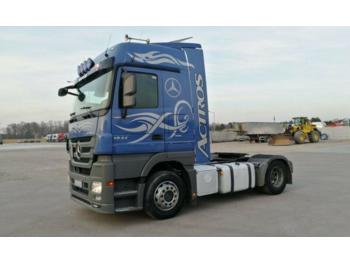 Tractor truck Mercedes Actros 1844: picture 1