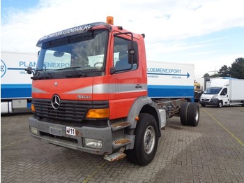 Tractor truck Mercedes-Benz ATEGO 1828 + MANUAL + EURO 2 + SPRING/SPRING: picture 1