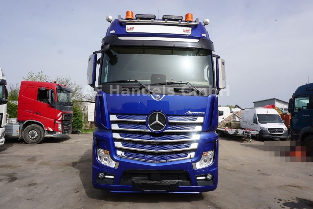 Tractor truck Mercedes-Benz Actros IV 1863 GigaSpace LL*Retarder/Leder/Xenon: picture 8