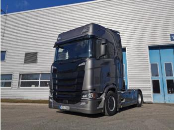 Tractor truck SCANIA S450: picture 1