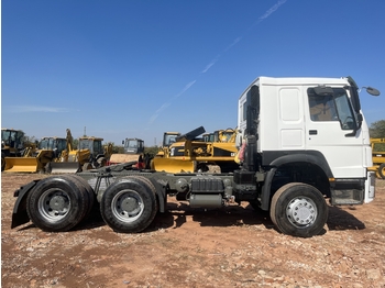 Tractor truck SINOTRUK Howo 371 tractor unit: picture 1