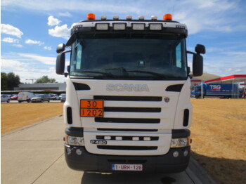 Tractor truck Scania P420: picture 5