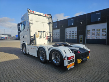 Scania S580 - Tractor truck: picture 3