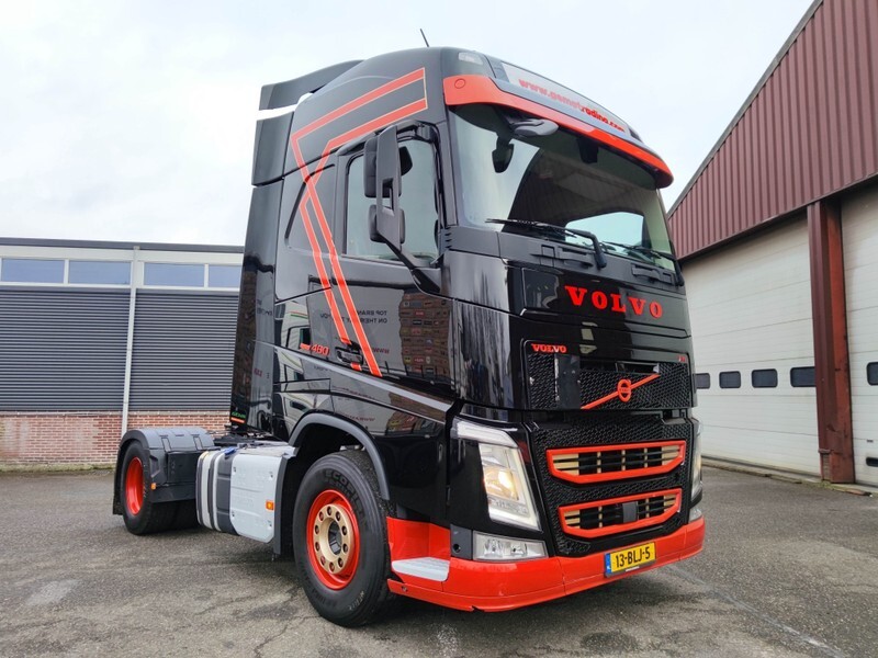 Tractor truck Volvo FH460 Globetrotter 4x2 Euro6 LNG - VEB+ - ACC - TopCondition! (T766): picture 3