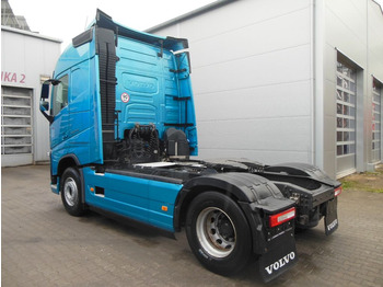 Tractor truck Volvo FH 13/540, GLOBE: picture 4