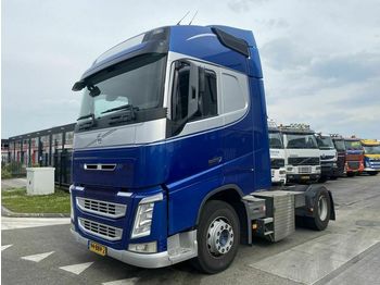 Tractor truck Volvo FH 420 4X2: picture 1