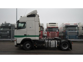 Tractor Truck Volvo Fh 440 Globetrotter 8060 Usd Truck1