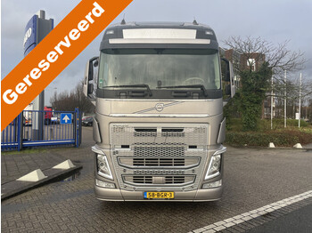 Tractor truck Volvo FH 500 4x2T Globetrotter XL: picture 1