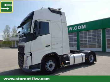 Tractor truck Volvo FH 500, XL-Kabine, Xenon, 2 Tanks, VEB+, ACC
