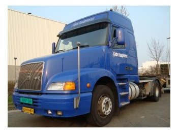 Volvo NH12-380 ADR EURO 3 - Tractor truck