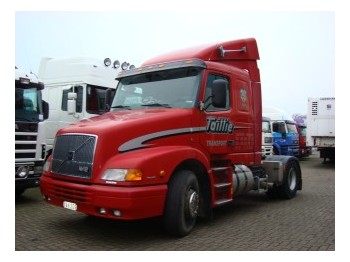 Volvo NH12-380 MANUEL GEARBOX - Tractor truck