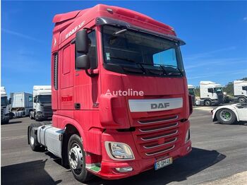 Tractor truck DAF XF 105 460