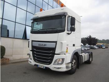 Tractor truck DAF XF 460