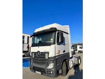 Tractor truck MERCEDES-BENZ Actros 1845