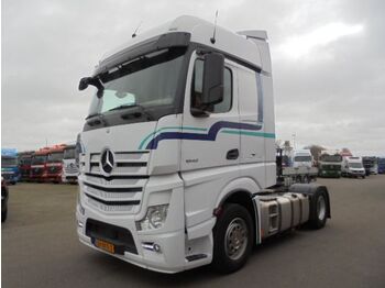 Tractor truck MERCEDES-BENZ Actros 1842