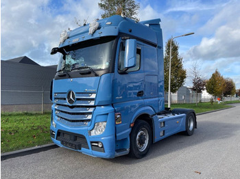 Tractor truck MERCEDES-BENZ Actros 1845