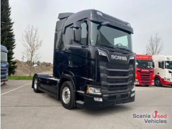Tractor truck SCANIA S