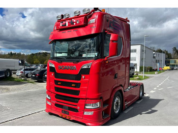 Tractor truck SCANIA S 730
