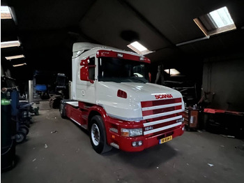 Tractor truck SCANIA T