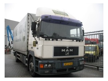 MAN 19.293 slaapcabine - Curtain side truck