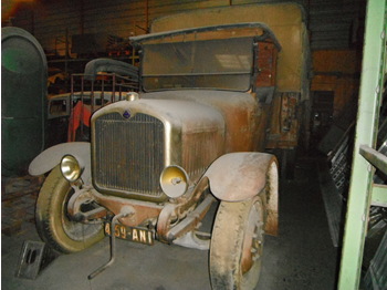 saurer 3AD - Curtain side truck