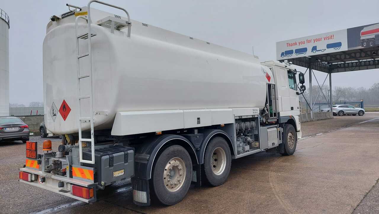 Tanker truck DAF XF: picture 9