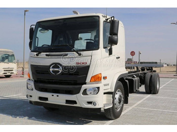 Cab chassis truck HINO