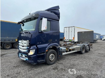 Container transporter/ Swap body truck MERCEDES-BENZ Actros