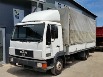 Curtain side truck MAN 10.223 stake body with taurpaulin + ramp: picture 1