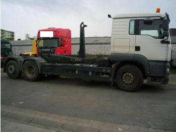 Hook lift truck MAN  26.430 Abrollkipper+Retarder+Reifen 80 %+Eur3: picture 1