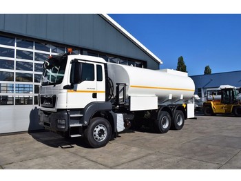 New Tanker truck for transportation of fuel MAN TGS 33.400 BB: picture 1