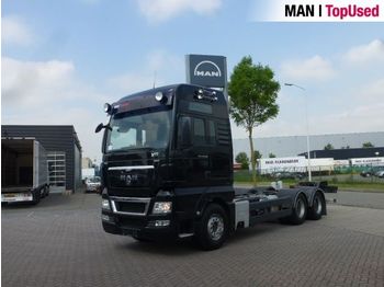 Cab chassis truck MAN TGX 33.680 V8  6X4+ Intarder: picture 1