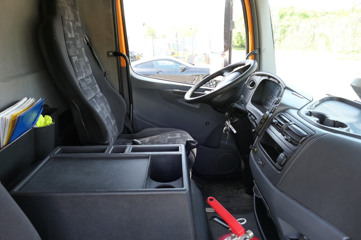 Curtain side truck MERCEDES-BENZ Atego 1222 LBW KLIMA: picture 8