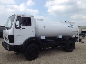 Tanker truck Mercedes-Benz 1017 4x4 fueltruck/watertruck top condition: picture 1