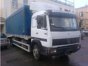 Curtain side truck Mercedes-Benz 1324, 4x2: picture 1