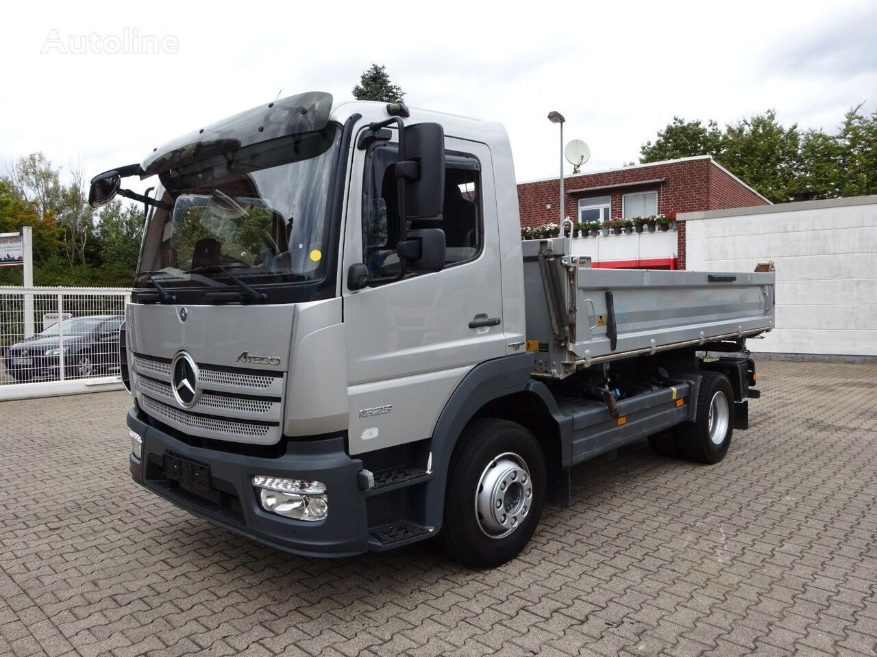 Dropside/ Flatbed truck Mercedes-Benz 1523 Atego 3 way Meiller tipper: picture 6