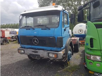 Cab chassis truck Mercedes-Benz 1622 AK 4X4: picture 1