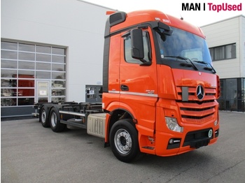 Container transporter/ Swap body truck Mercedes-Benz 2645: picture 1