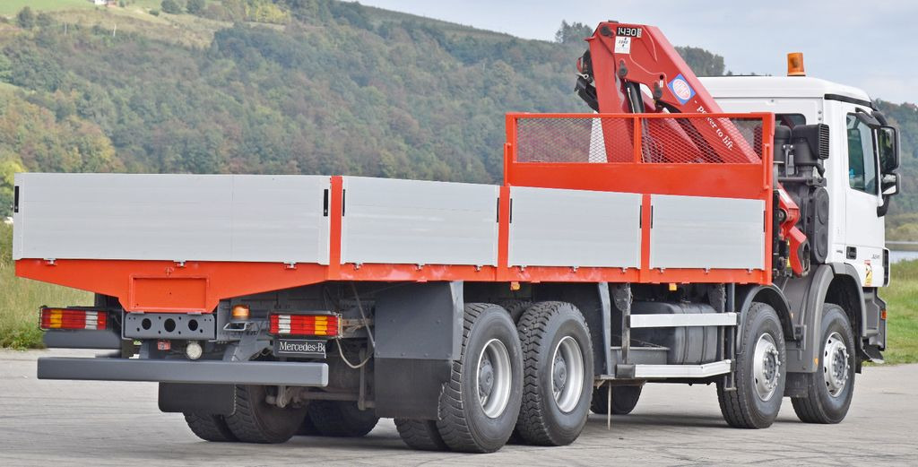 Crane truck, Dropside/ Flatbed truck Mercedes-Benz ACTROS 3241 *HMF 1430 - K2/FUNK * TOPZUSTAND: picture 6