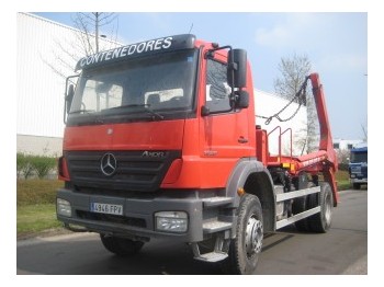 Container transporter/ Swap body truck Mercedes-Benz AXOR 1828 K 4X2: picture 1