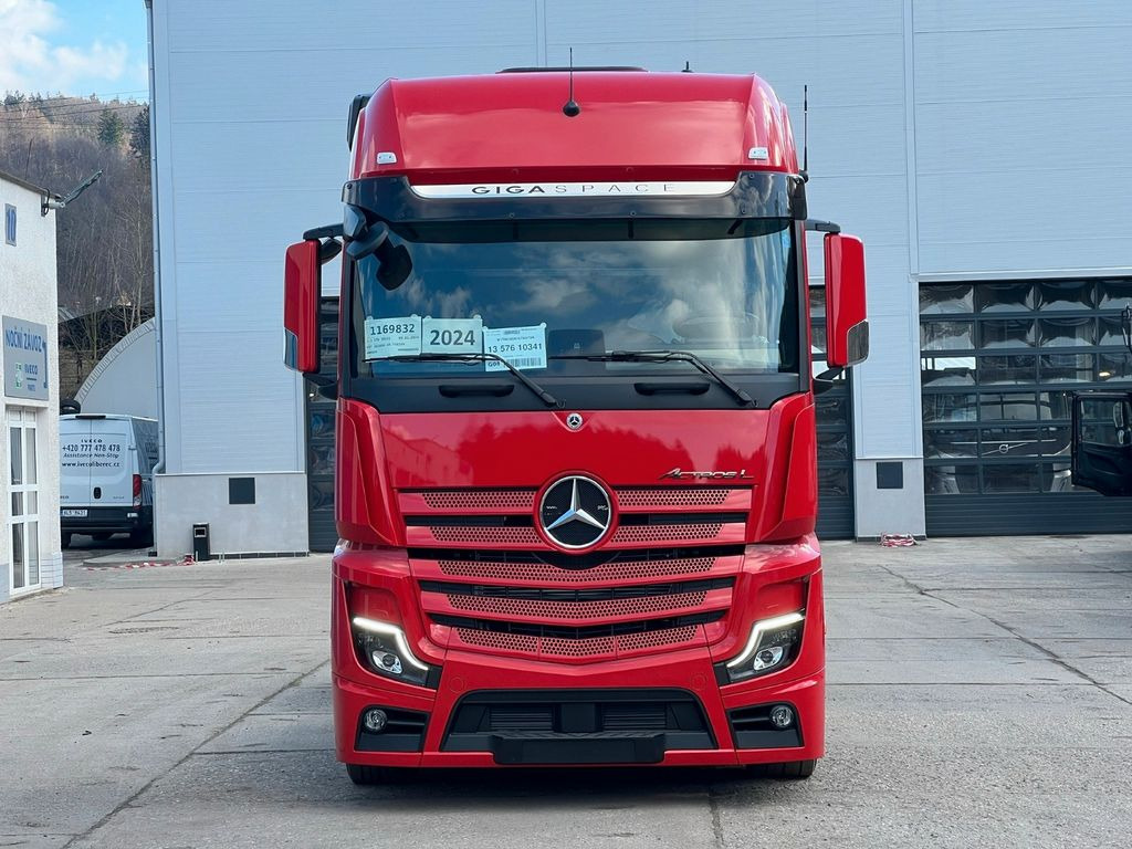 New Autotransporter truck Mercedes-Benz Actros L 2445, 6x2, EURO 6D: picture 2